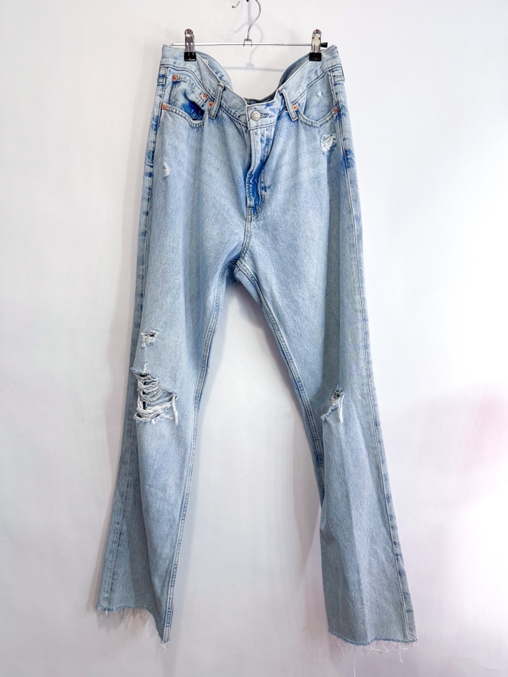 Gap Light Wash Distressed Mid Rise Boy Jean Denim